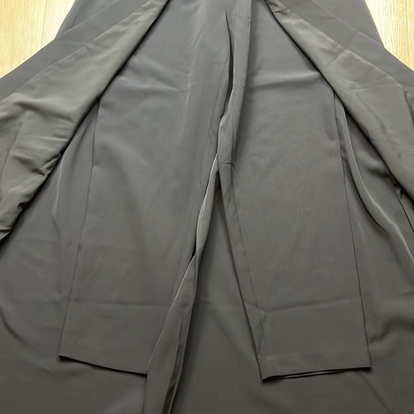 KAY UNGER Black Zeda Flowy Walk Thru Jumpsuit BLACK SIZE 8 - Picture 7 of 7